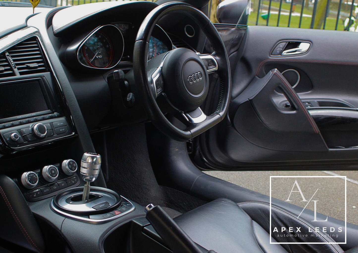 2011 V10 Audi R8